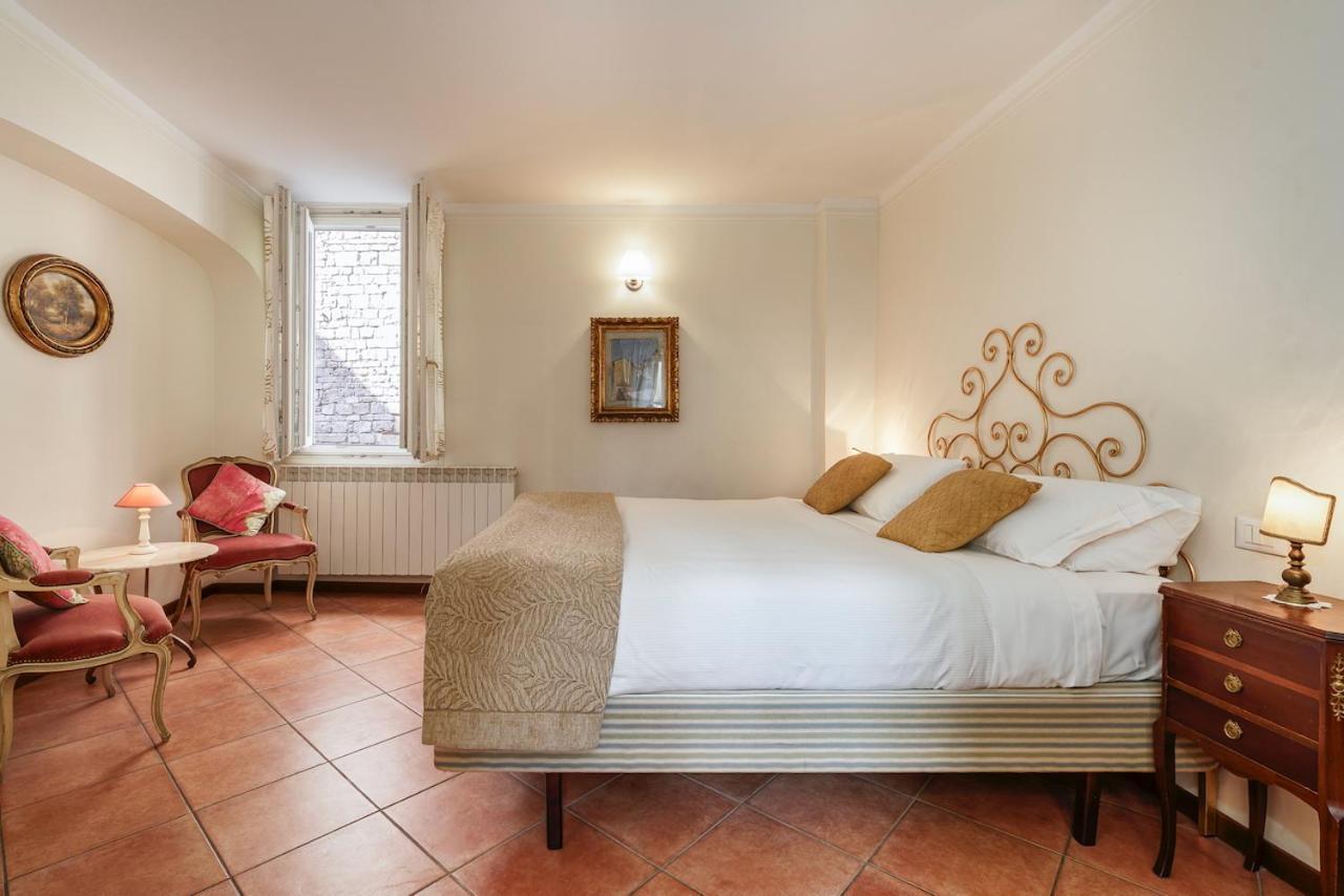 Leoni - Dolce * Firenze